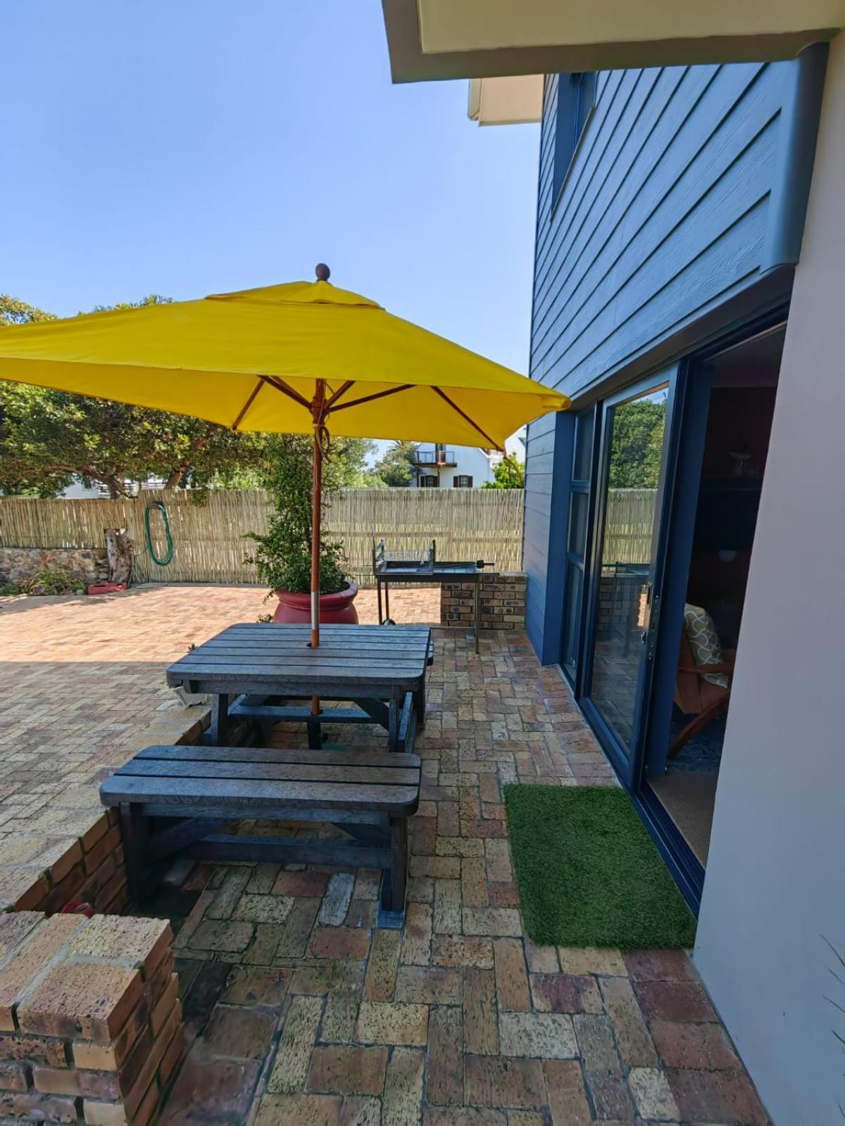 Karibu Self-Catering Accommodation Hermanus Exterior foto