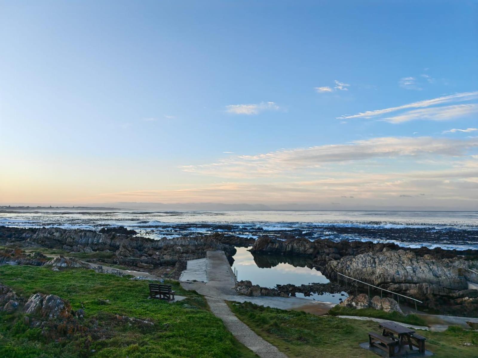 Karibu Self-Catering Accommodation Hermanus Exterior foto